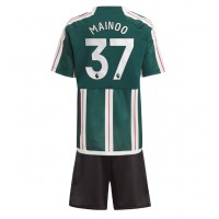 Camiseta Manchester United Kobbie Mainoo #37 Segunda Equipación Replica 2023-24 para niños mangas cortas (+ Pantalones cortos)